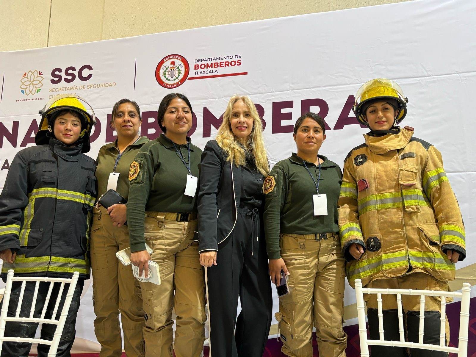 México Mujer bomberos 4 resize.jpg